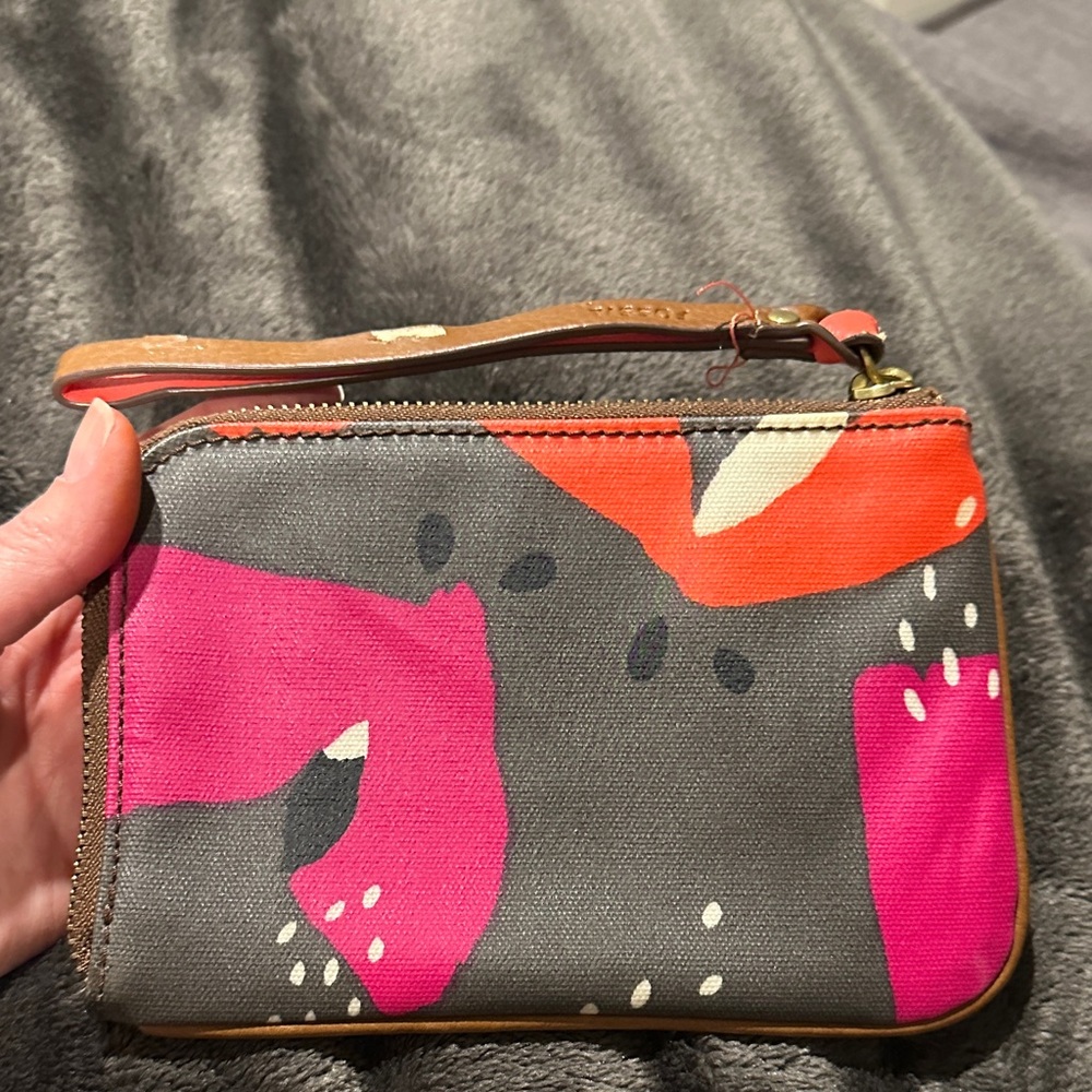 Fossil Wristlet